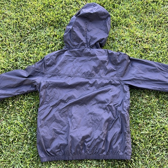Volcom rain jacket. Boys Large (12 Y). Water resistant. Hood. Black - Picture 6 of 6
